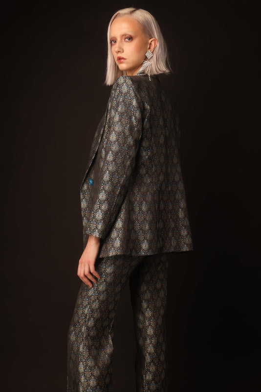 Load image into Gallery viewer, L'Érudite