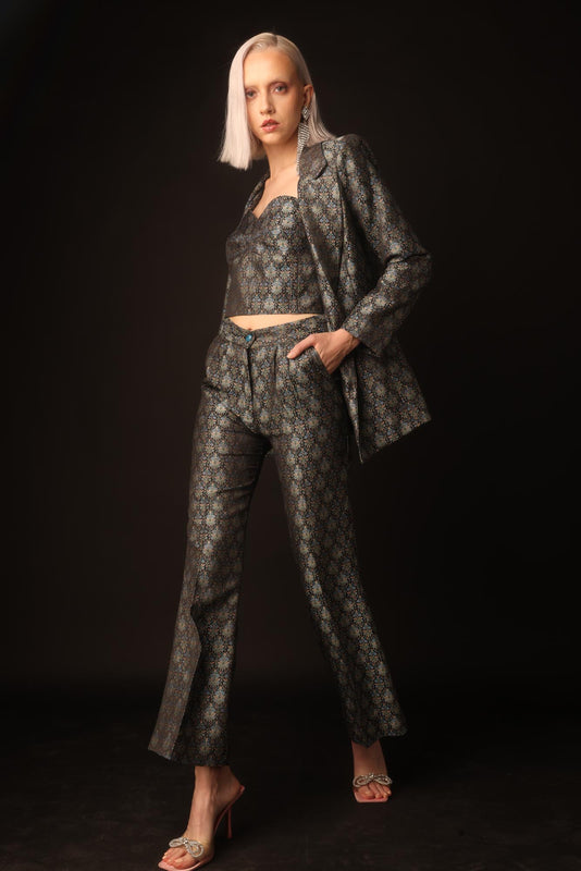 Load image into Gallery viewer, L'Érudite